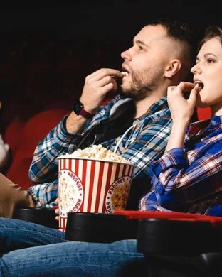 Clue Live Screening with Lesley Ann Warren