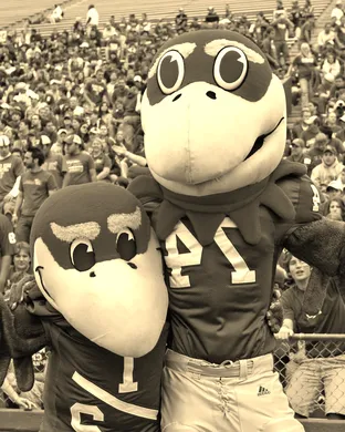 Kansas Jayhawks vs. Denver Pioneers