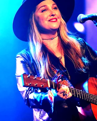 Sunny Sweeney