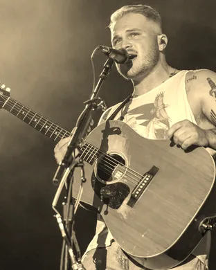 Zach Bryan Denver